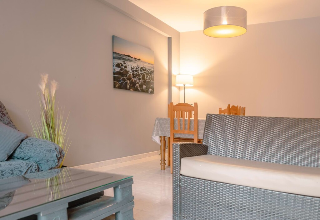 Apartamento de 3 dormitorios y terraza