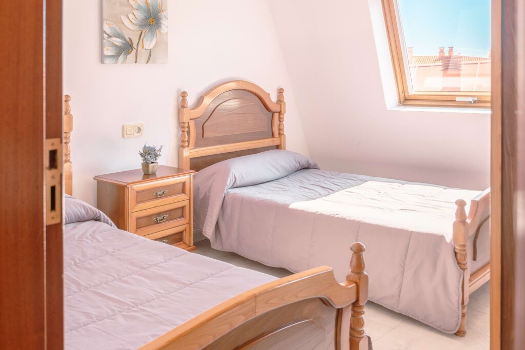 Ático de 3 dormitorios con terraza