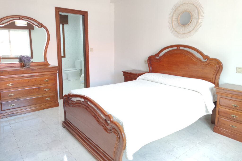 Apartamento de 3 dormitorios con terraza