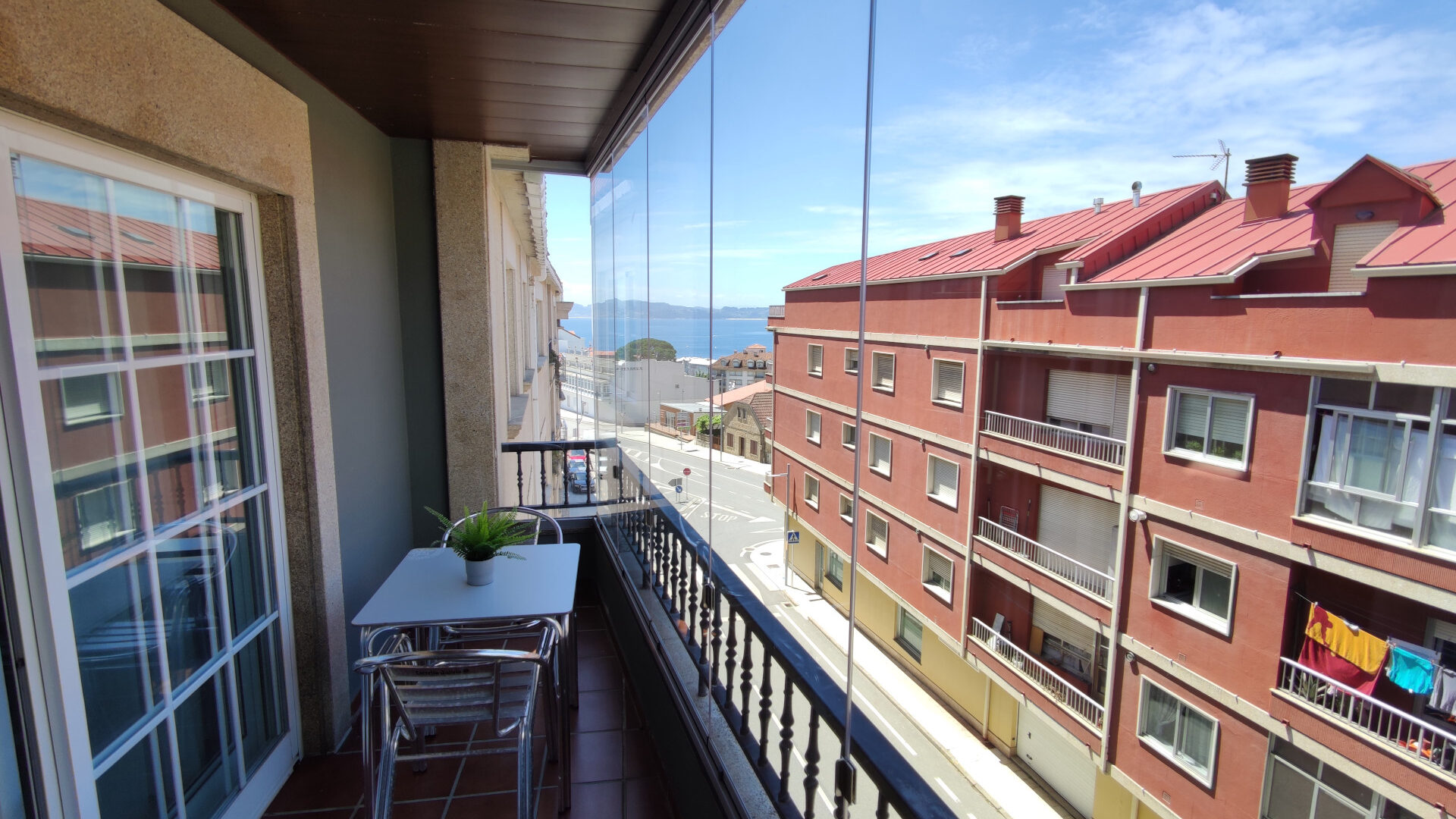 Apartamento de 3 dormitorios con terraza