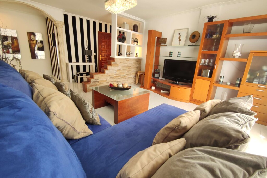 Apartamento de 3 dormitorios con terraza