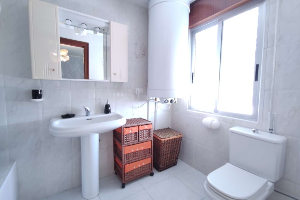 Apartamento de 3 dormitorios con terraza