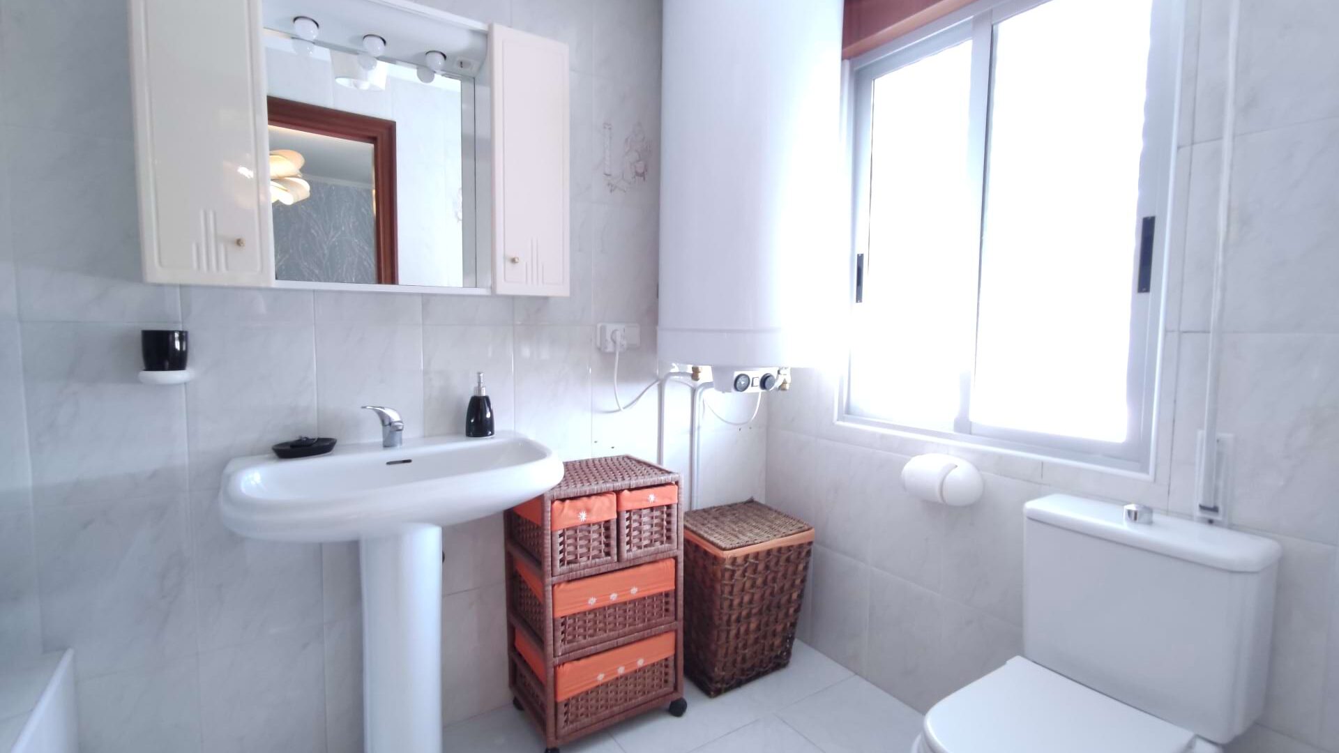 Apartamento de 3 dormitorios con terraza