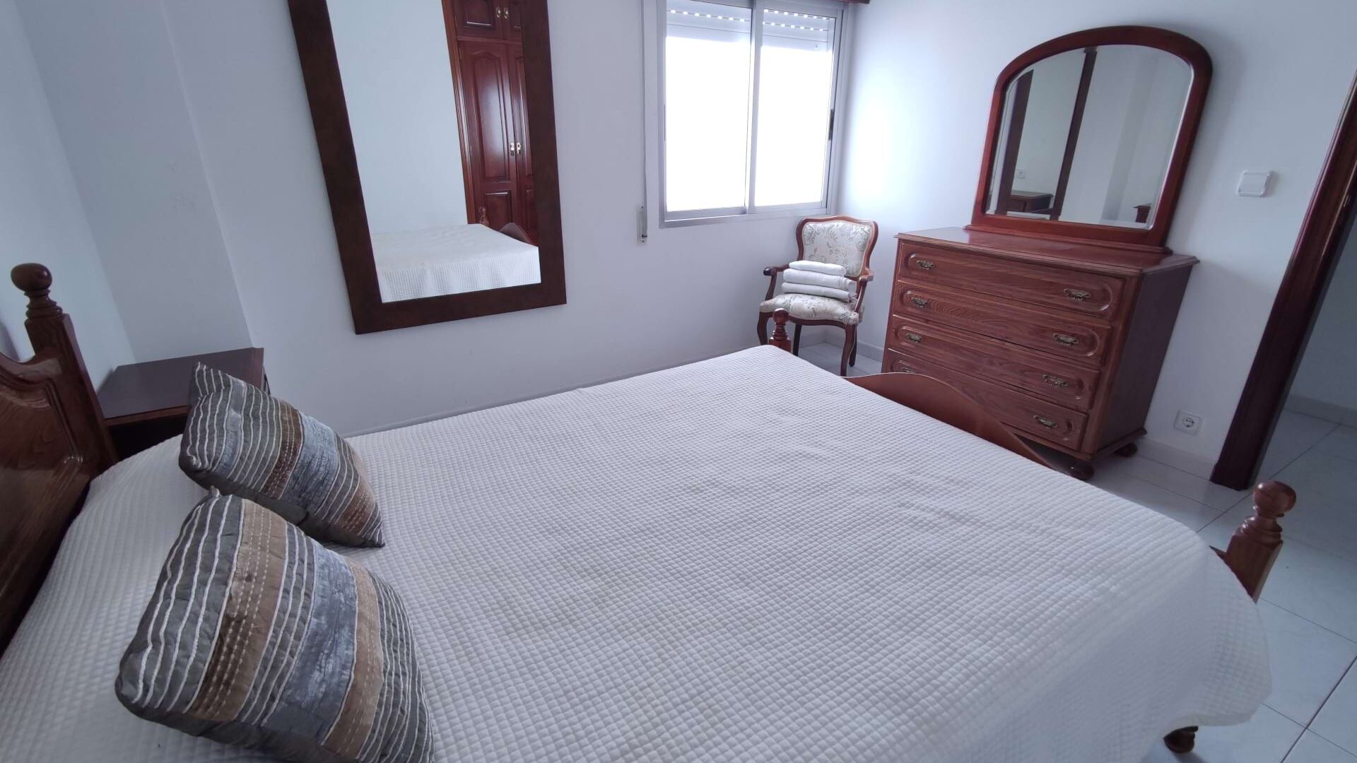 Apartamento de 3 dormitorios con terraza